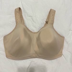 Wacoal sports bra 38 G